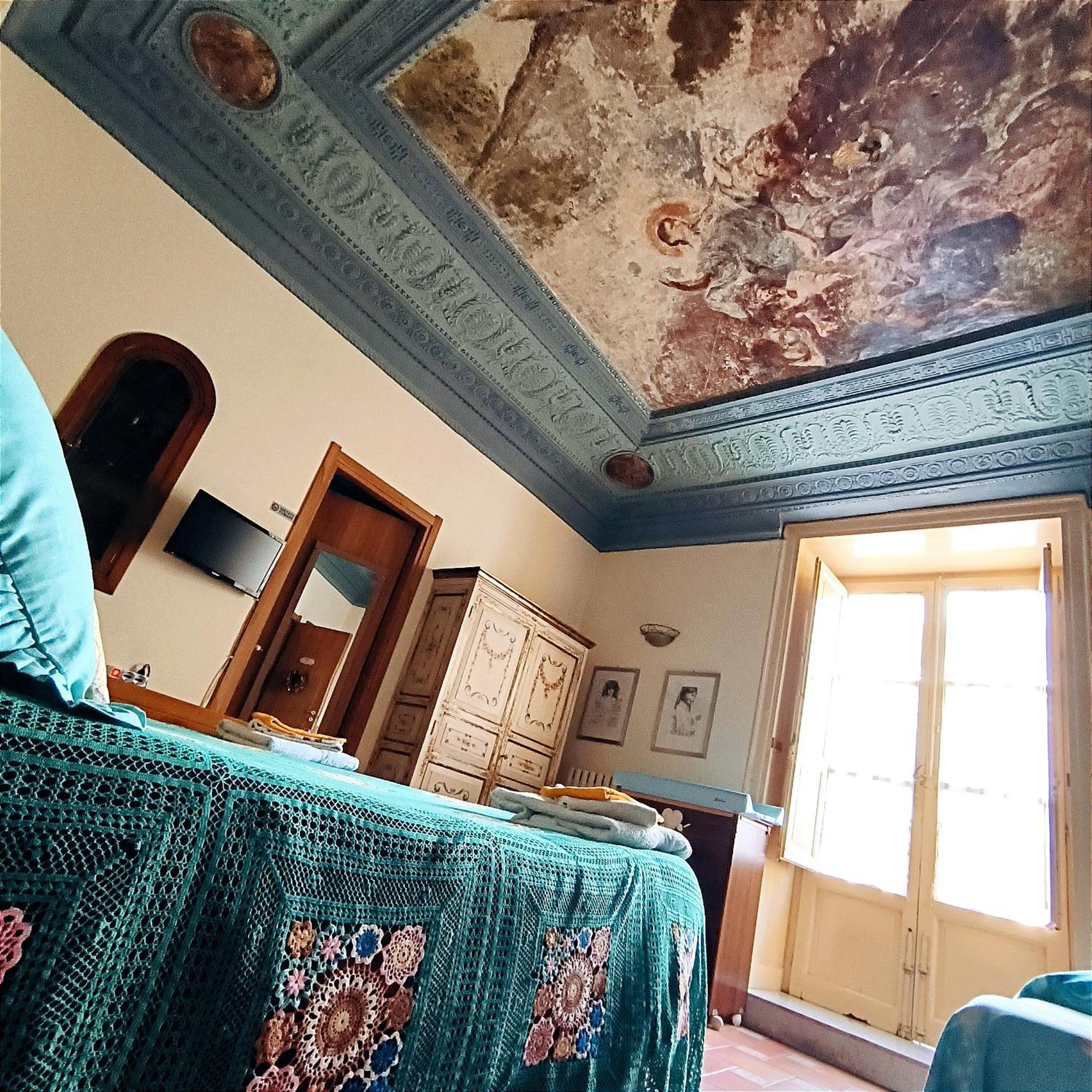 Vittorio Emanuele Rooms Di Prinzi Palermo Exterior photo